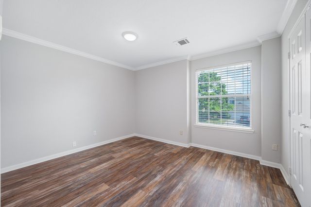 514 Brushy Glen Drive, Houston, TX 77073