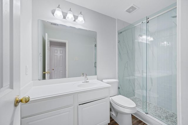 514 Brushy Glen Drive, Houston, TX 77073