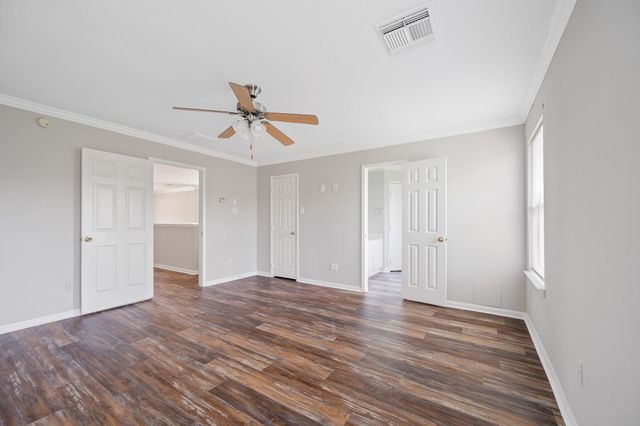 514 Brushy Glen Drive, Houston, TX 77073