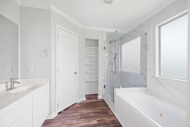 514 Brushy Glen Drive, Houston, TX 77073