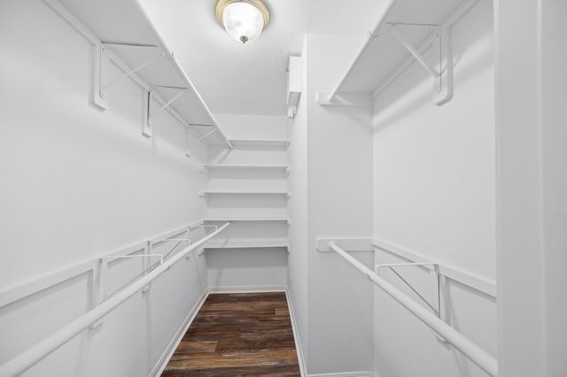 514 Brushy Glen Drive, Houston, TX 77073