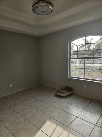 507 Daily W Avenue, Progreso, TX 78596