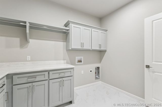 14910 S Sequoia Street S, Glenpool, OK 74033