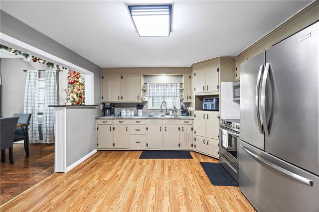 40 Spencer Street, Lyons, NY 14489