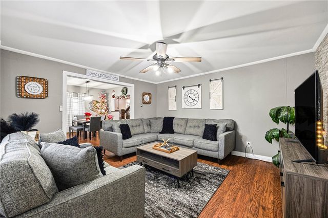 40 Spencer Street, Lyons, NY 14489