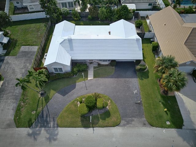 4141 NE 23RD Avenue, Lighthouse Point, FL 33064