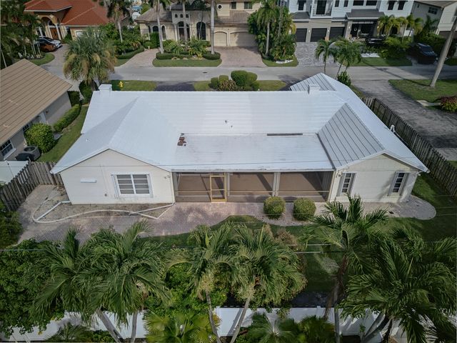 4141 NE 23RD Avenue, Lighthouse Point, FL 33064