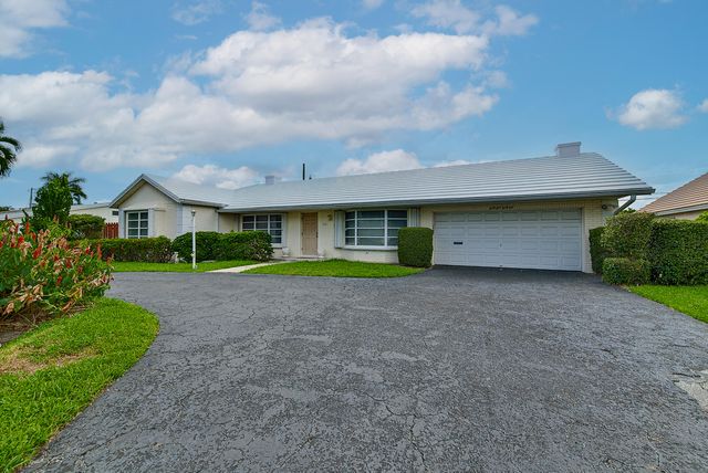 4141 NE 23RD Avenue, Lighthouse Point, FL 33064