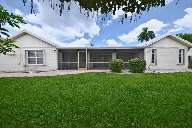 4141 NE 23RD Avenue, Lighthouse Point, FL 33064
