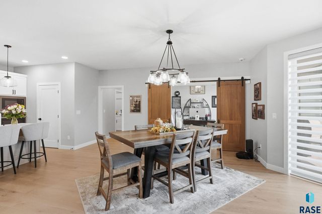 1700 N Otto Ave Avenue, Sioux Falls, SD 57110