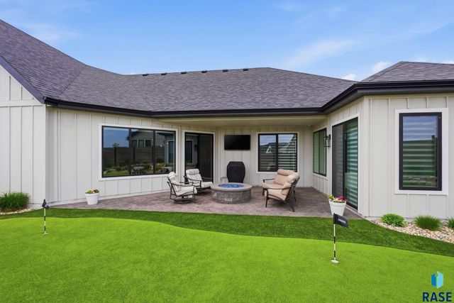 1700 N Otto Ave Avenue, Sioux Falls, SD 57110