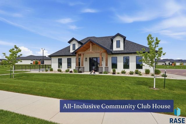 1700 N Otto Ave Avenue, Sioux Falls, SD 57110