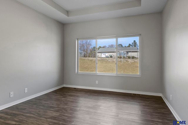 8538 Birkett Drive, Lincoln, NE 68526