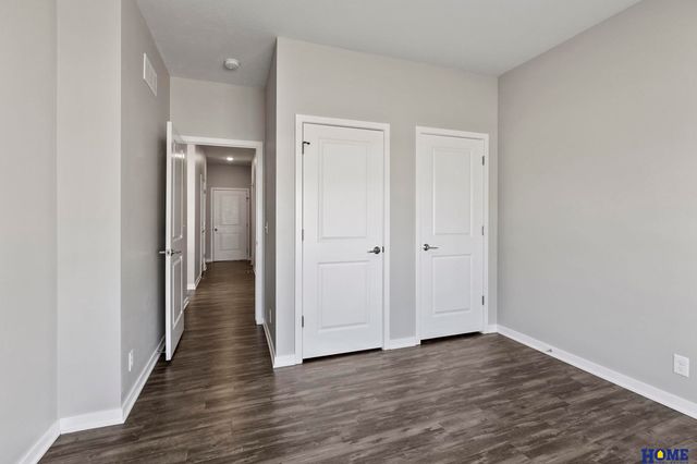 8538 Birkett Drive, Lincoln, NE 68526