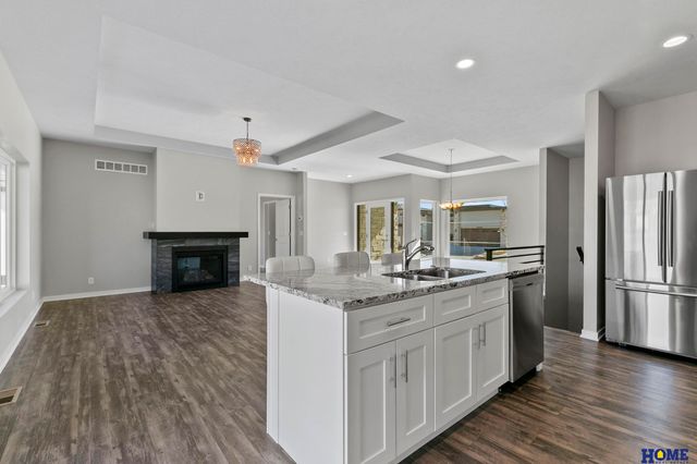 8538 Birkett Drive, Lincoln, NE 68526