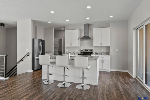 8538 Birkett Drive, Lincoln, NE 68526