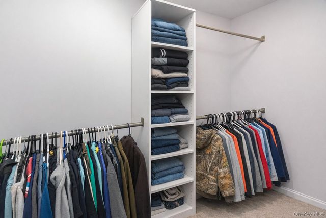 4 Lewis Lane, Bloomingburg, NY 12721