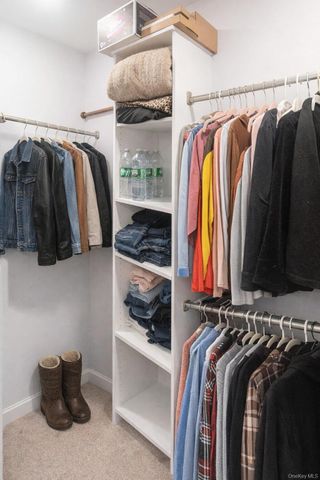 4 Lewis Lane, Bloomingburg, NY 12721