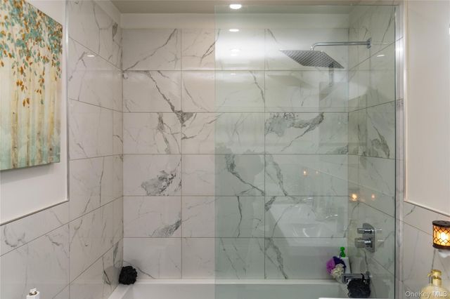 4 Lewis Lane, Bloomingburg, NY 12721