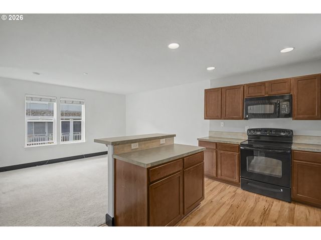 130 Se 119TH Ave, Portland, OR 97216