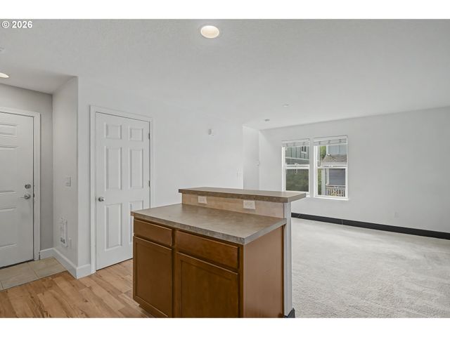 130 Se 119TH Ave, Portland, OR 97216
