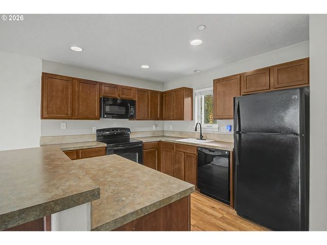 130 Se 119TH Ave, Portland, OR 97216