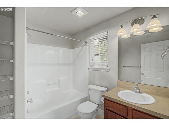 130 Se 119TH Ave, Portland, OR 97216