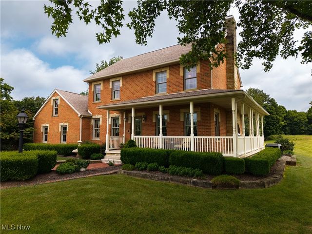 1240 Hayesville Road, Waterford, OH 45786