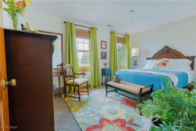 1240 Hayesville Road, Waterford, OH 45786