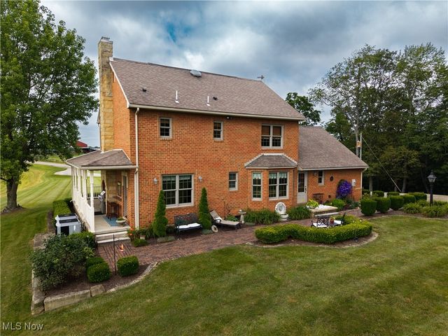 1240 Hayesville Road, Waterford, OH 45786