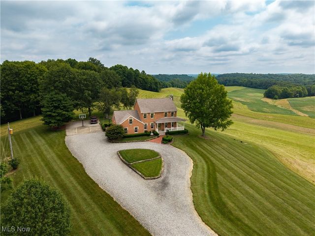 1240 Hayesville Road, Waterford, OH 45786