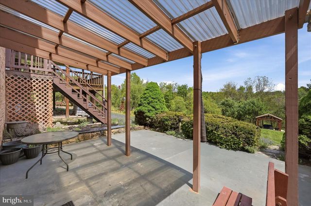 760 TIMBER RIDGE RD, Capon Bridge, WV 26711