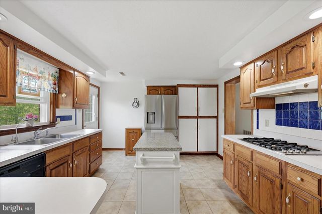 760 TIMBER RIDGE RD, Capon Bridge, WV 26711