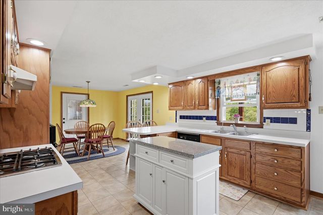 760 TIMBER RIDGE RD, Capon Bridge, WV 26711