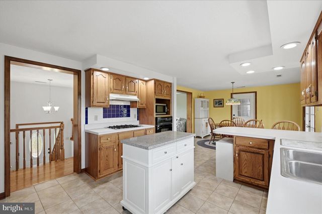 760 TIMBER RIDGE RD, Capon Bridge, WV 26711