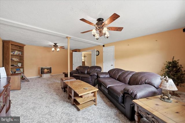 760 TIMBER RIDGE RD, Capon Bridge, WV 26711