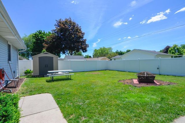 614 KARL STREET, Green Bay, WI 54301