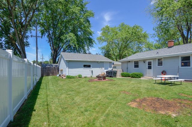 614 KARL STREET, Green Bay, WI 54301