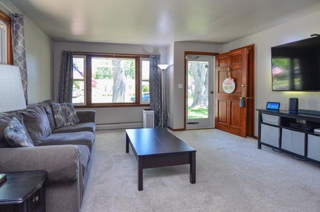 614 KARL STREET, Green Bay, WI 54301