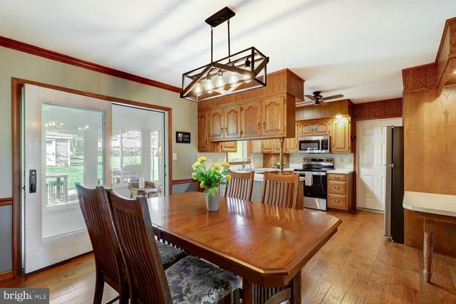 916 DAWN AVE, Ephrata, PA 17522