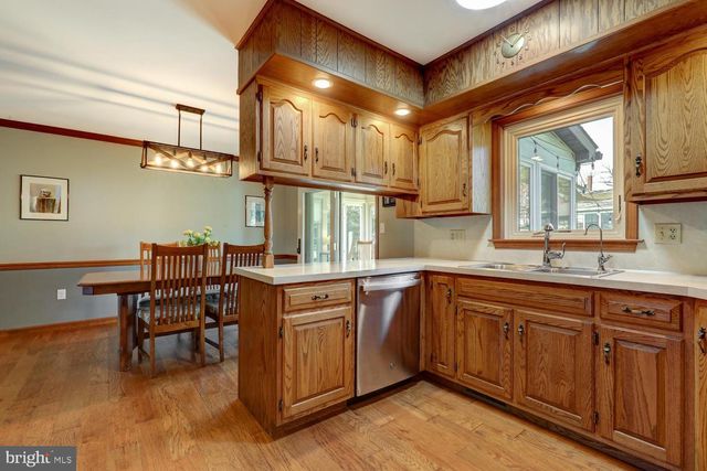 916 DAWN AVE, Ephrata, PA 17522