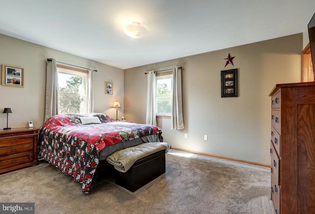 916 DAWN AVE, Ephrata, PA 17522