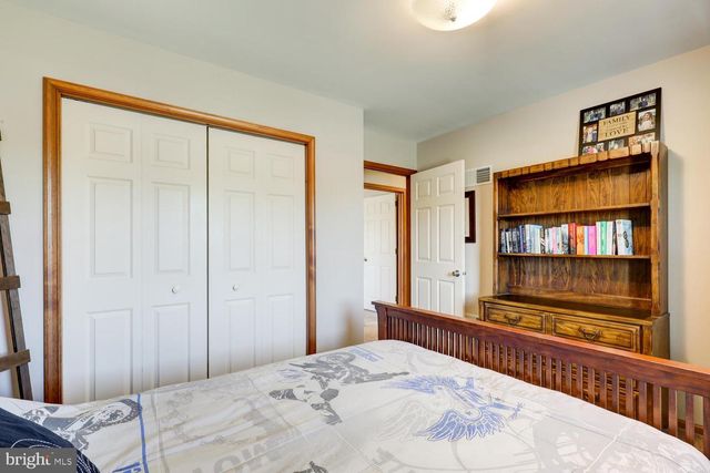 916 DAWN AVE, Ephrata, PA 17522