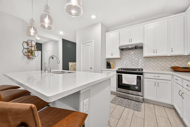 6903 Ridgemont Bend Ln, Manvel, TX 77578