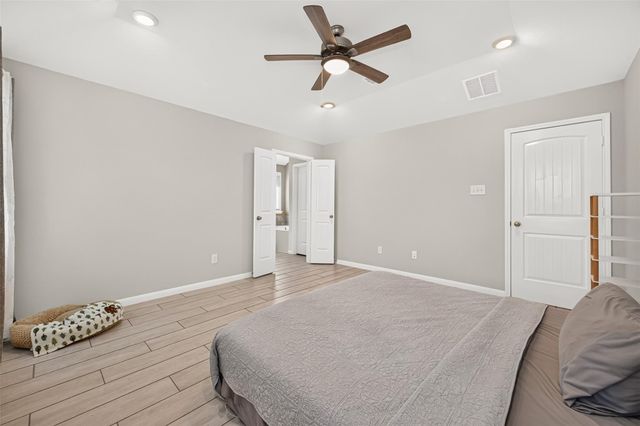 6903 Ridgemont Bend Ln, Manvel, TX 77578