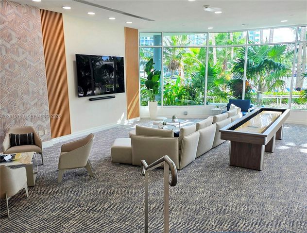 2670 E Sunrise Blvd 315, Fort Lauderdale, FL 33304