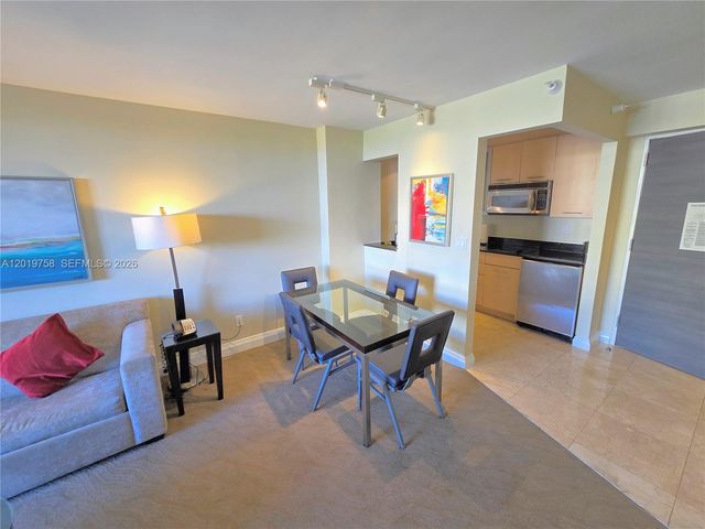 2670 E Sunrise Blvd 315, Fort Lauderdale, FL 33304