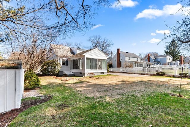 198 Pond St, Winchester, MA 01890