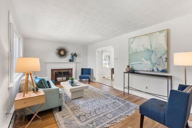 198 Pond St, Winchester, MA 01890