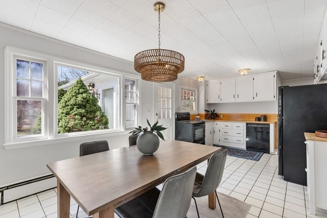 198 Pond St, Winchester, MA 01890